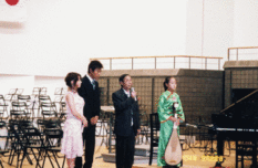 平成16年天華芸術学校来藤
