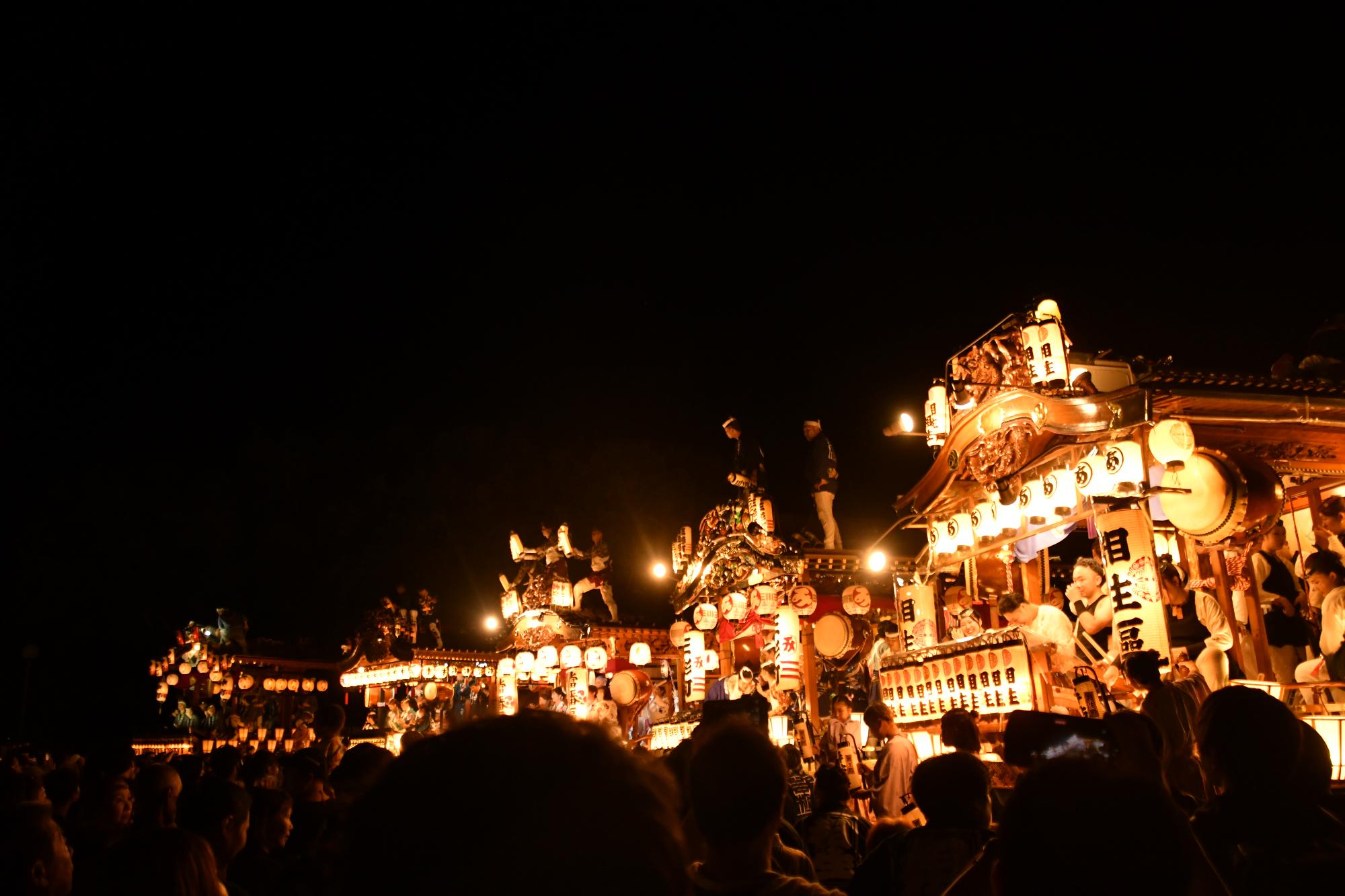 R08鬼石祭り寄り合いの様子