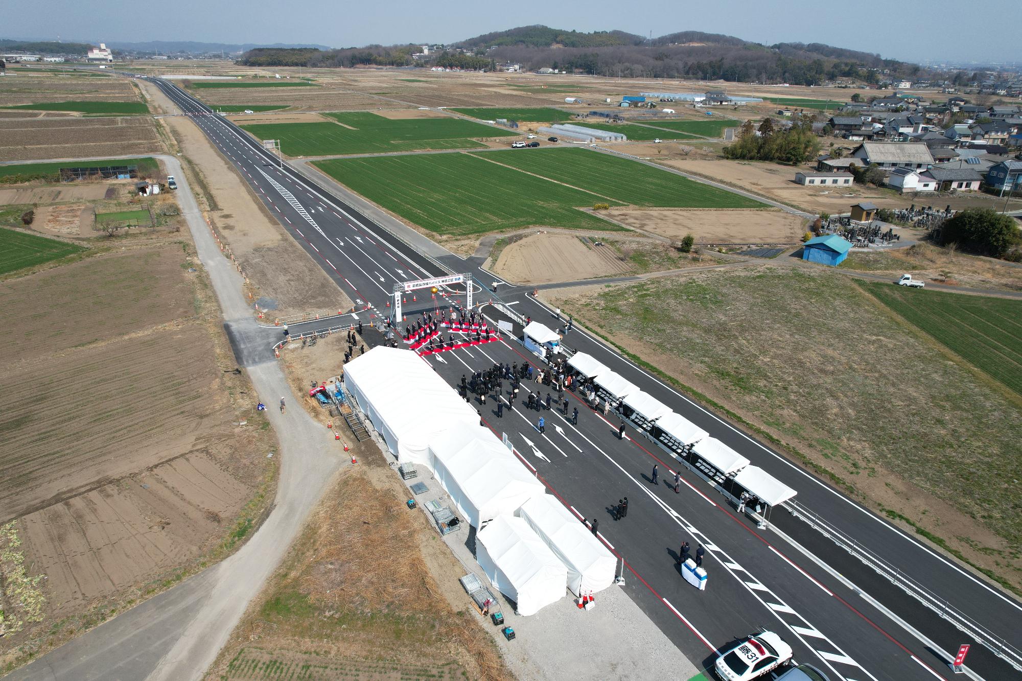 R07開通式の空撮の様子