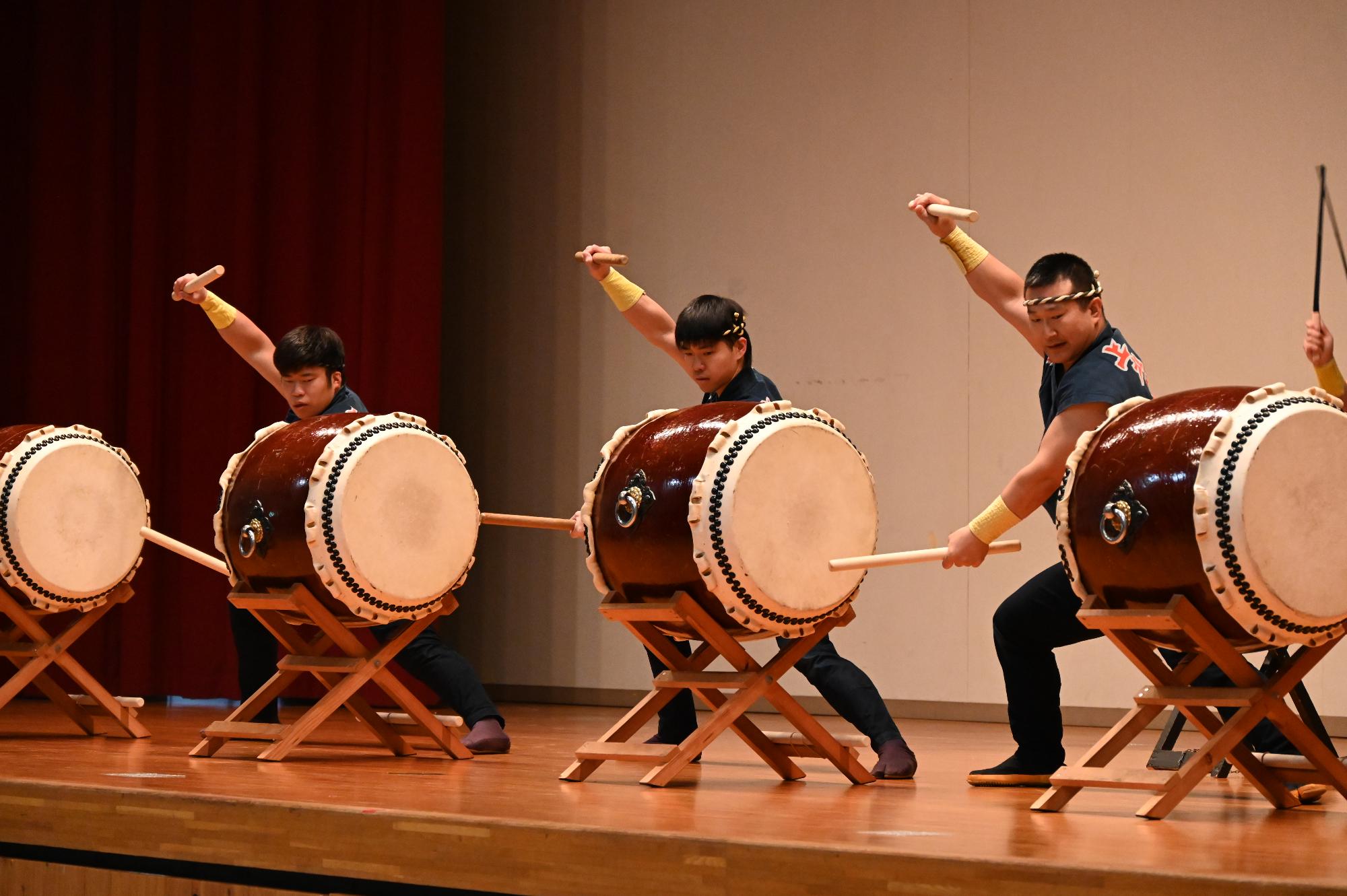 R07上州上杉管領太鼓の演奏の様子