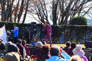 桜山まつりにて湯原昌幸さんの歌謡ショー