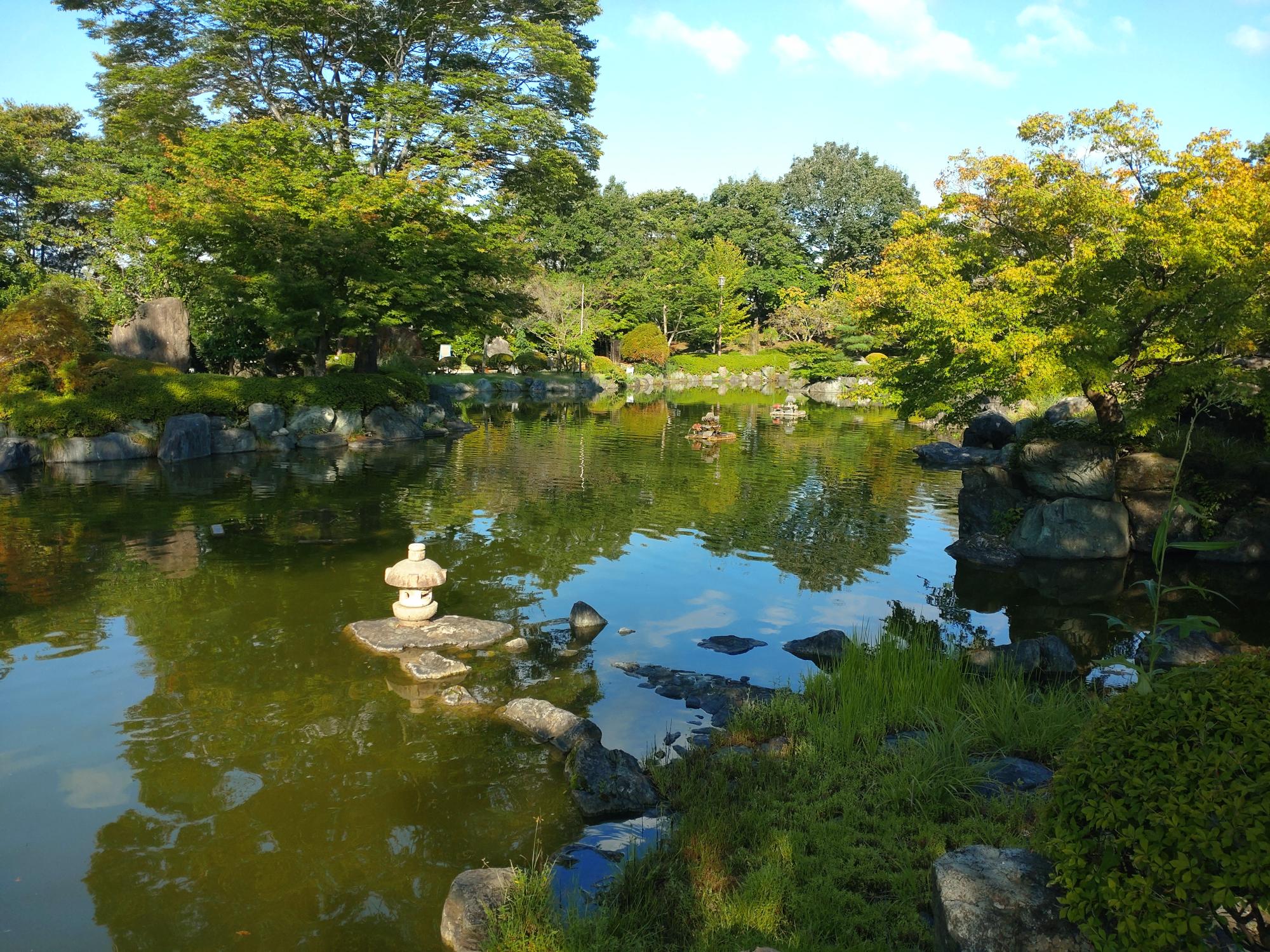 桜山公園日本庭園