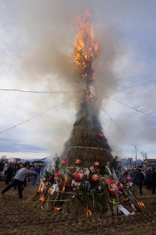 どんど焼きの様子