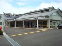 地域づくりセンター鬼石外観の写真